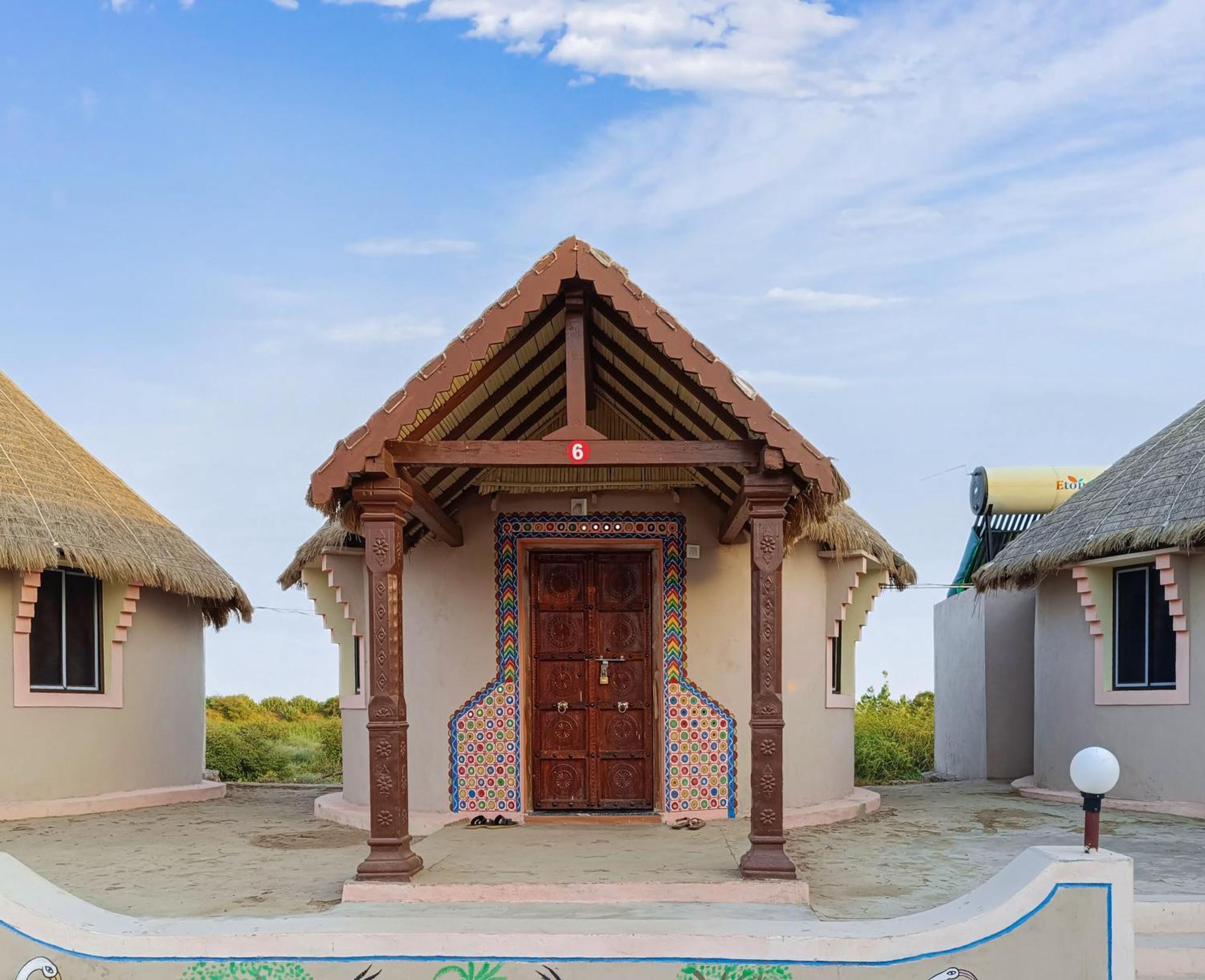 Dholavira Village Resort Luaran gambar