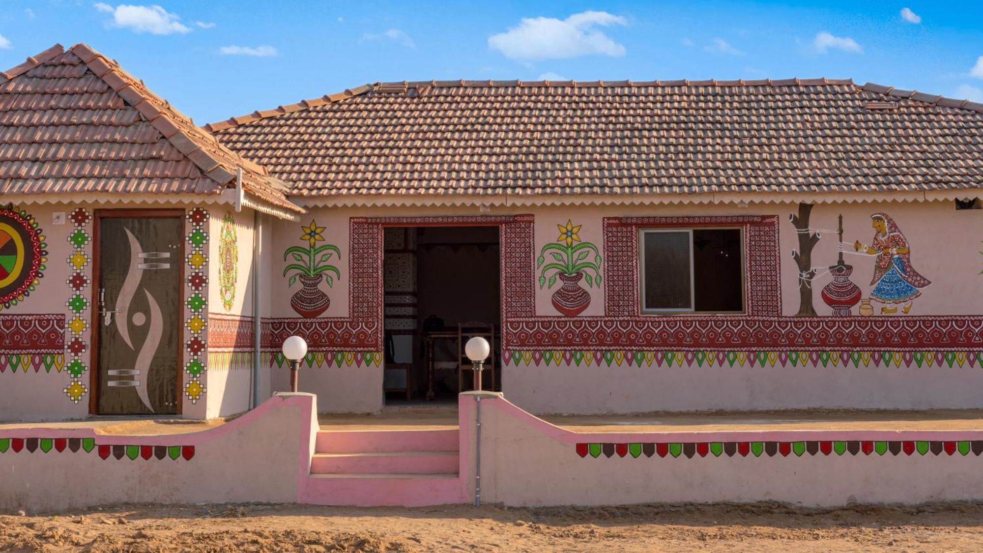 Dholavira Village Resort Luaran gambar