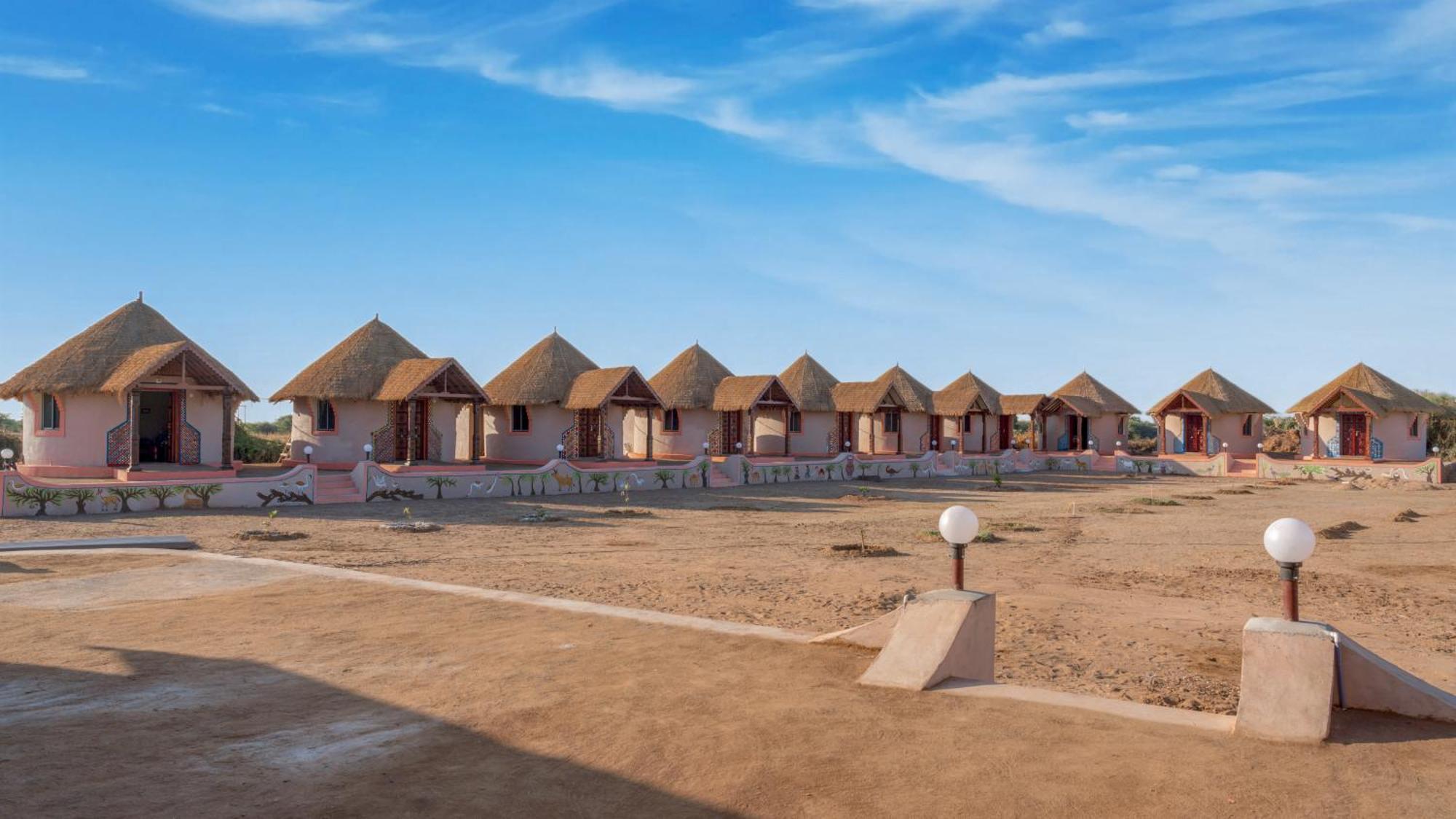 Dholavira Village Resort Luaran gambar
