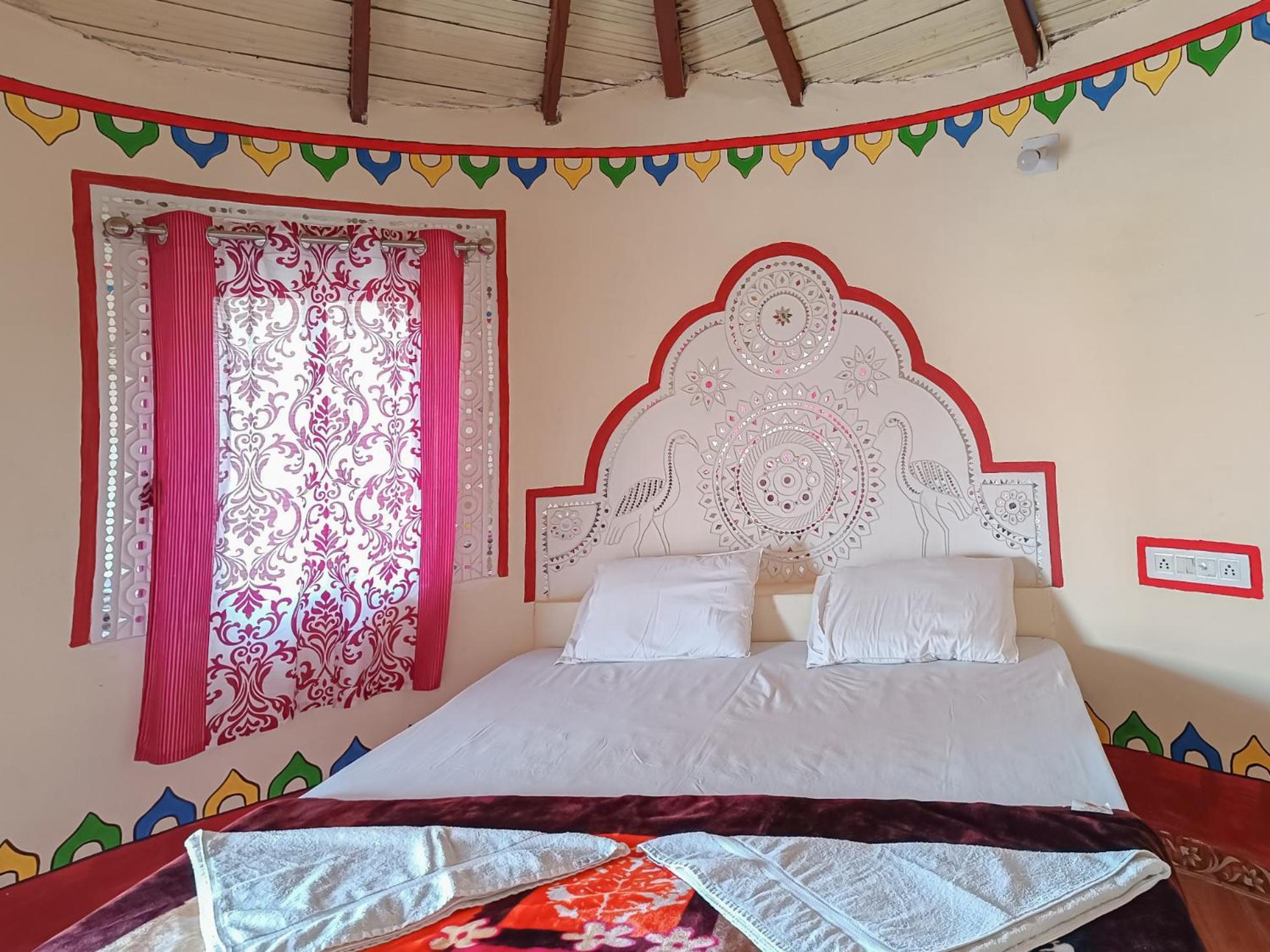 Dholavira Village Resort Luaran gambar