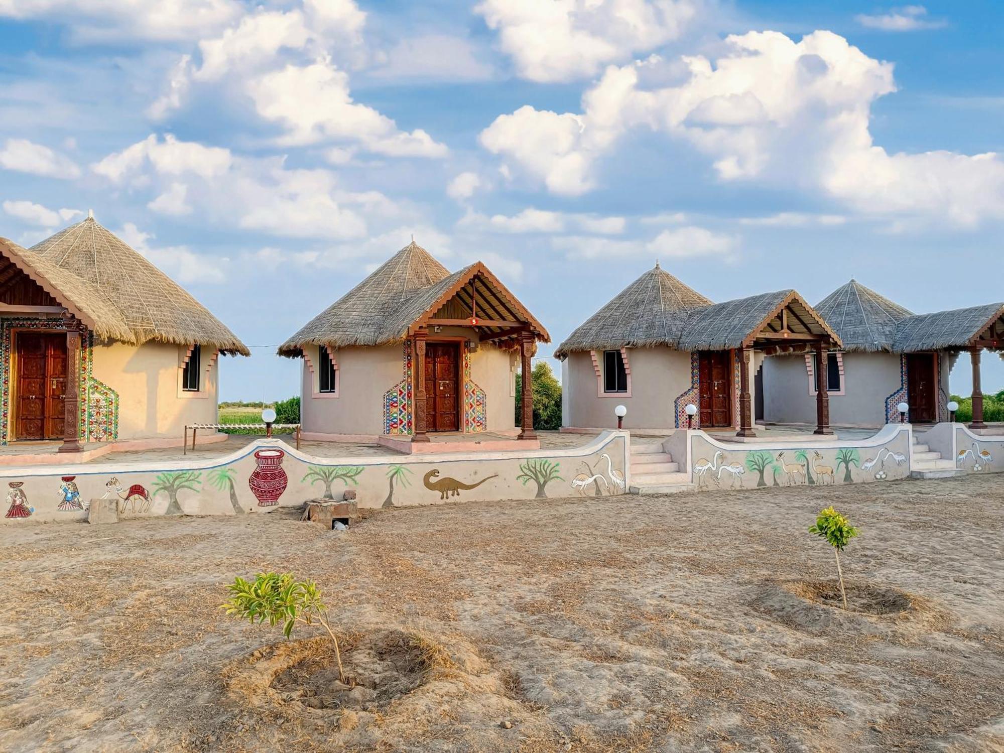 Dholavira Village Resort Luaran gambar